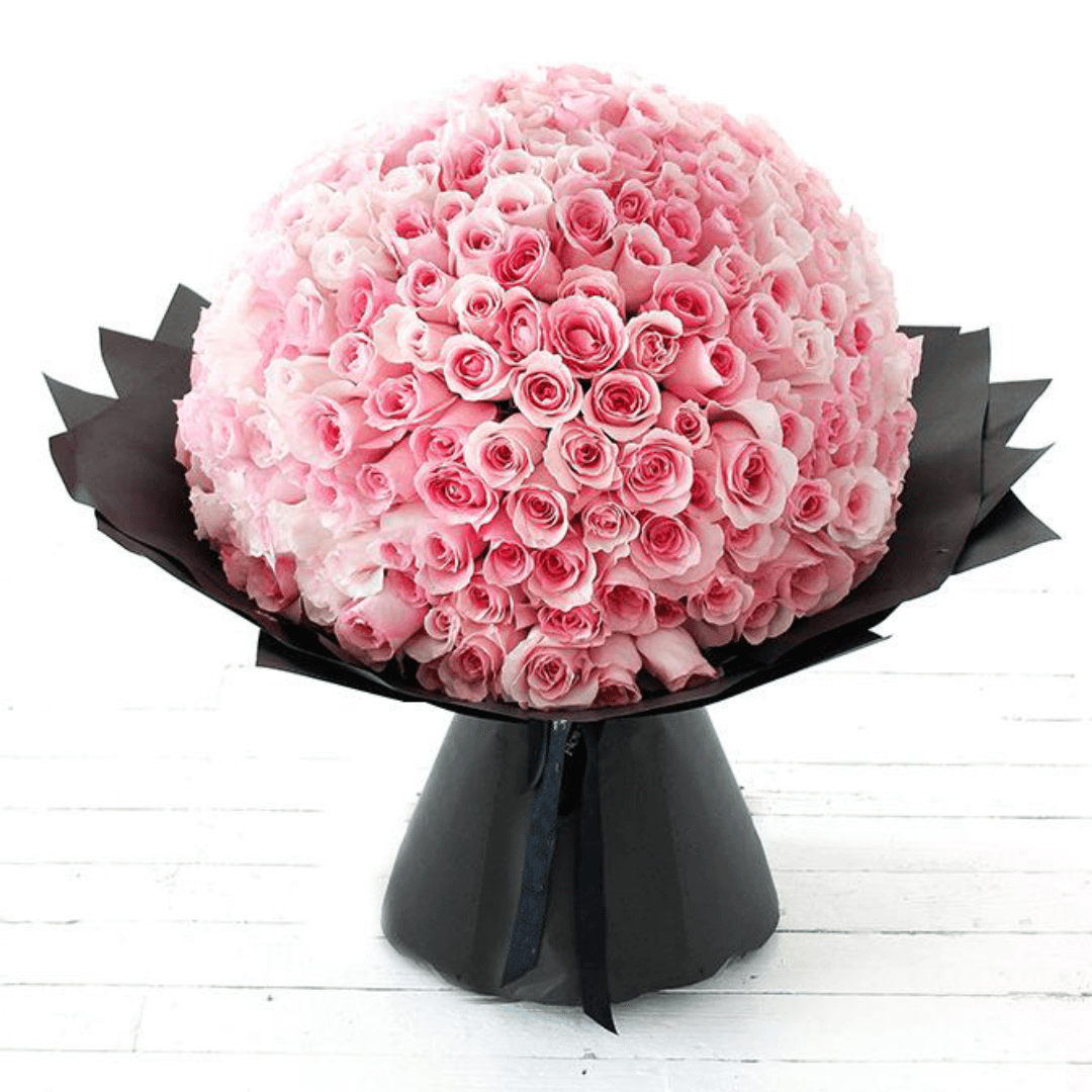 Bouquet de 365 roses (6) Bouquet de 365 roses 6 | The Luxury Box