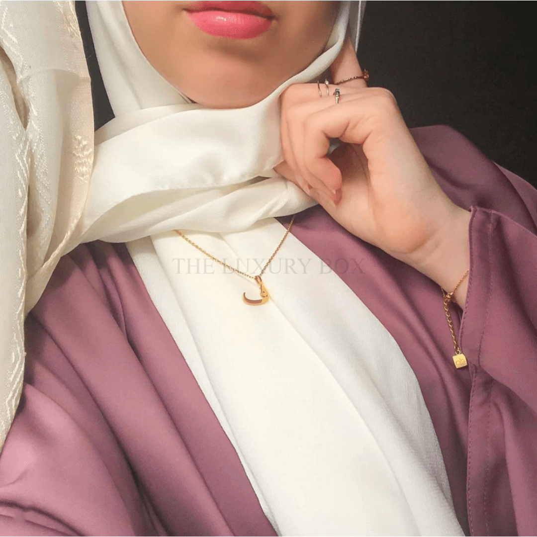The Luxury Box Arabic Letter Name (12) Collier lettre arabe