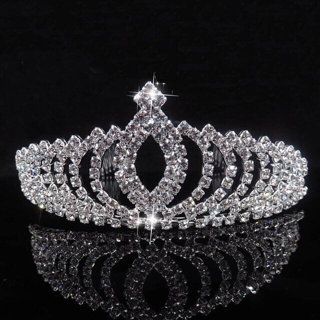 Diad-me-et-couronne-de-mari-e-en-cristal-pour-femme-bijoux-de-princesse-de-luxe-12.jpg_640x640-12.jpg Diad me et couronne de mari e en cristal pour femme bijoux de princesse de luxe 12.jpg 640x640 12 | The Luxury Box