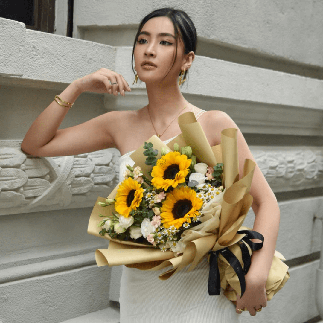 Fresh Flower Bouquet - Classic Sunflowers (L) 2 Bouquet de Tournesols