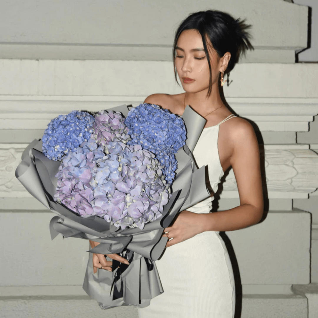 Bouquet de Hortensias Fresh Flower Bouquet Gradient Purple Hydrangea L 2 | The Luxury Box