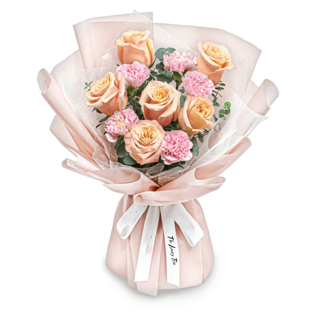 Fresh Flower Bouquet - Pale Pink Carnations & Champagne Roses Bouquet de Roses