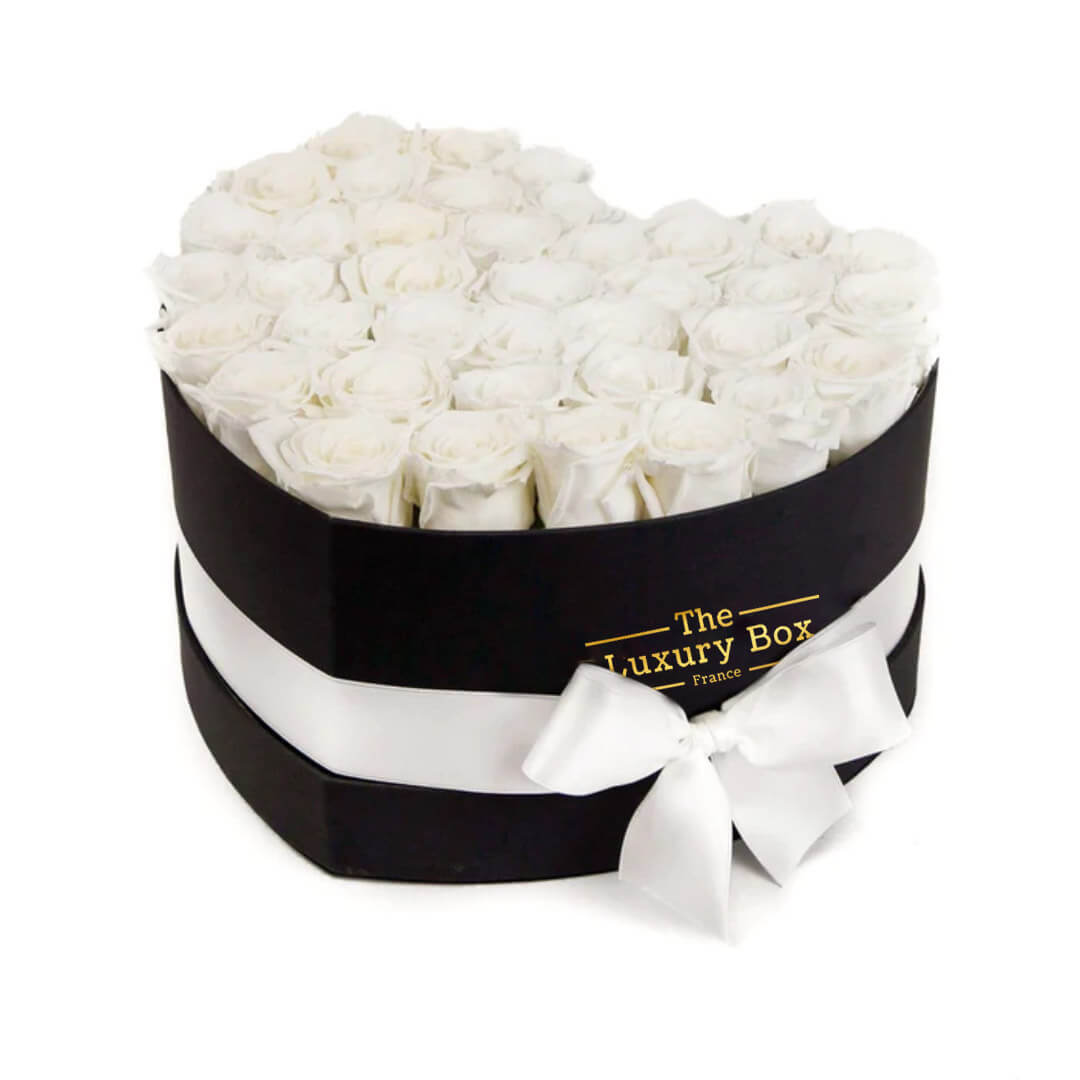 Coeur de roses éternelles Commander/Acheter un coeur de roses éternelles de la boutique en ligne The Luxury Box
