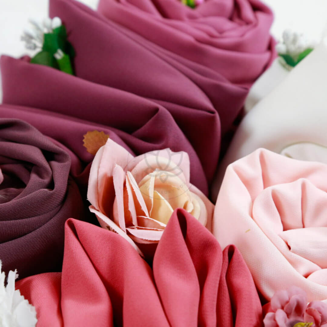 Coffret Hijab pour cadeaux par The Luxury Box (42) Coffret Hijab pour cadeaux par The Luxury Box 42 | The Luxury Box