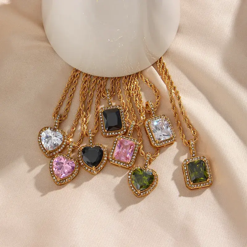 Mode-Carr-Forme-De-C-ur-Acier-Inoxydable-Collier-Zircon-Incrust-Acier-Inoxydable-Colliers (1) Mode Carr Forme De C ur Acier Inoxydable Collier Zircon Incrust Acier Inoxydable Colliers 1 | The Luxury Box