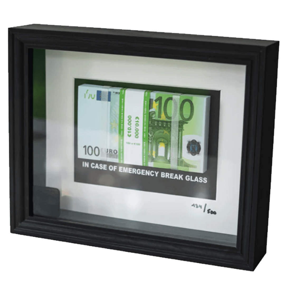 EMERGENCY-€100-FRAME-SERIES-2 Love Day EMERGENCY E100 FRAME SERIES 2 Love Day 2 | The Luxury Box