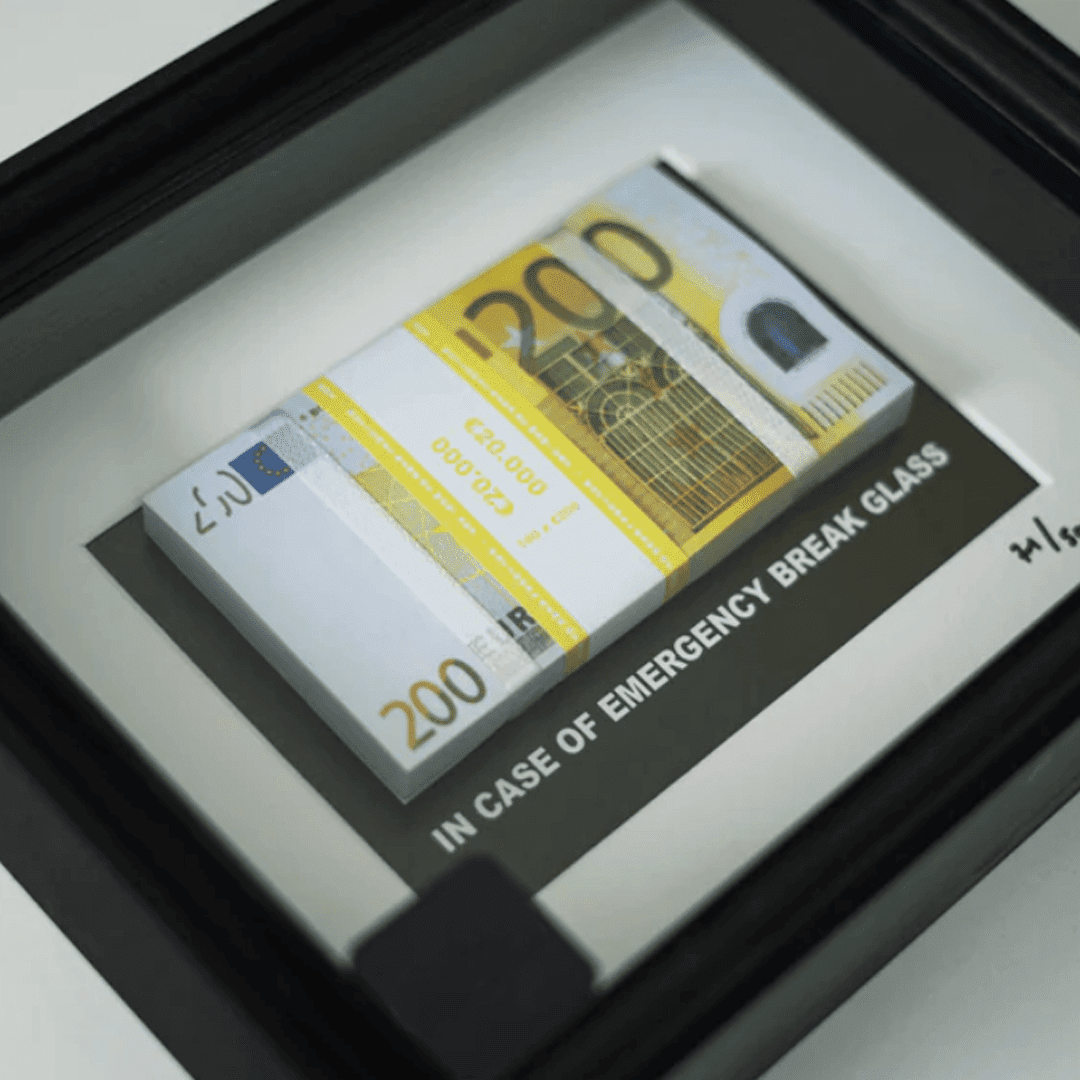 EMERGENCY-€200-FRAME-SERIES-2-1 EMERGENCY E200 FRAME SERIES 2 1 | The Luxury Box