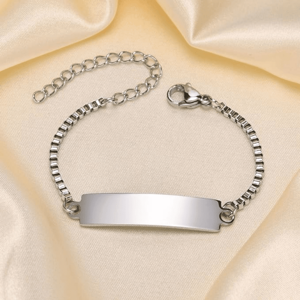 Bracelet pour Bébé (17) Bracelet pour Bebe 17 | The Luxury Box