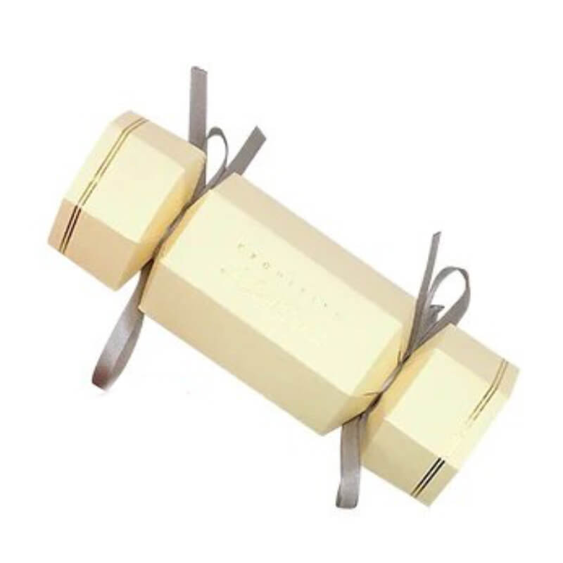 Bo-te-cadeau-d-emballage-exquis-A-Little-Presen-faveur-de-chocolat-bo-tes-bonbons-faveursBlanc Bo te cadeau d emballage exquis A Little Presen faveur de chocolat bo tes bonbons faveursBlanc | The Luxury Box