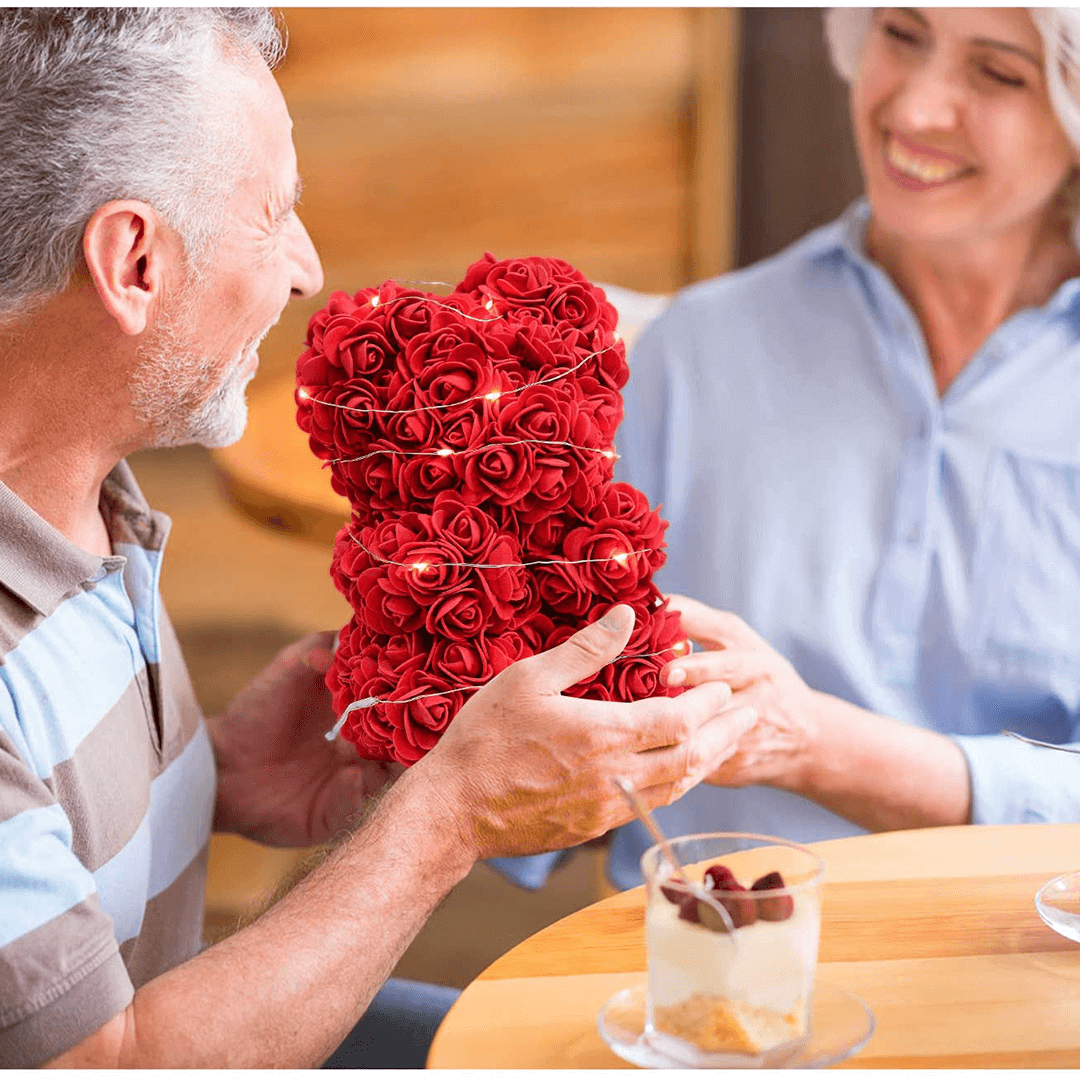 Petit-ours-de-roses-rouge-(1) Petit ours de roses rouge 1 | The Luxury Box