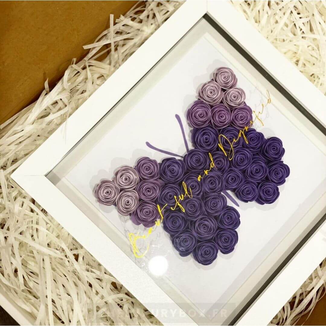 The Frame Box (1) Cadre avec fleurs