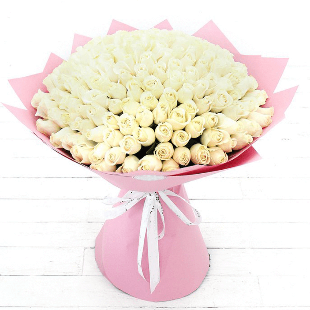 Bouquet de 200 fleurs blanche (3) Bouquet de 200 fleurs blanche 3 | The Luxury Box