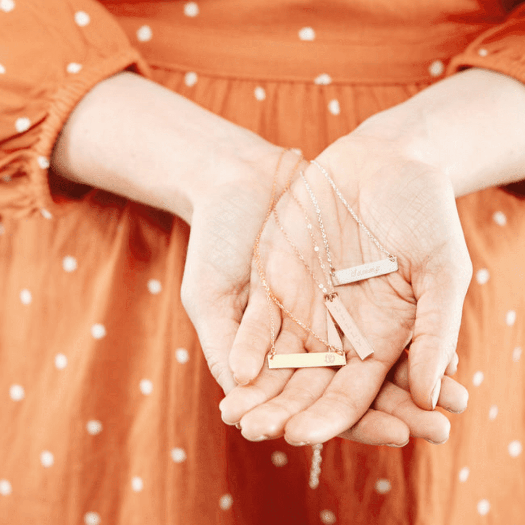 Bijoux personnalisable (4) Bijoux personnalisable 4 5 | The Luxury Box