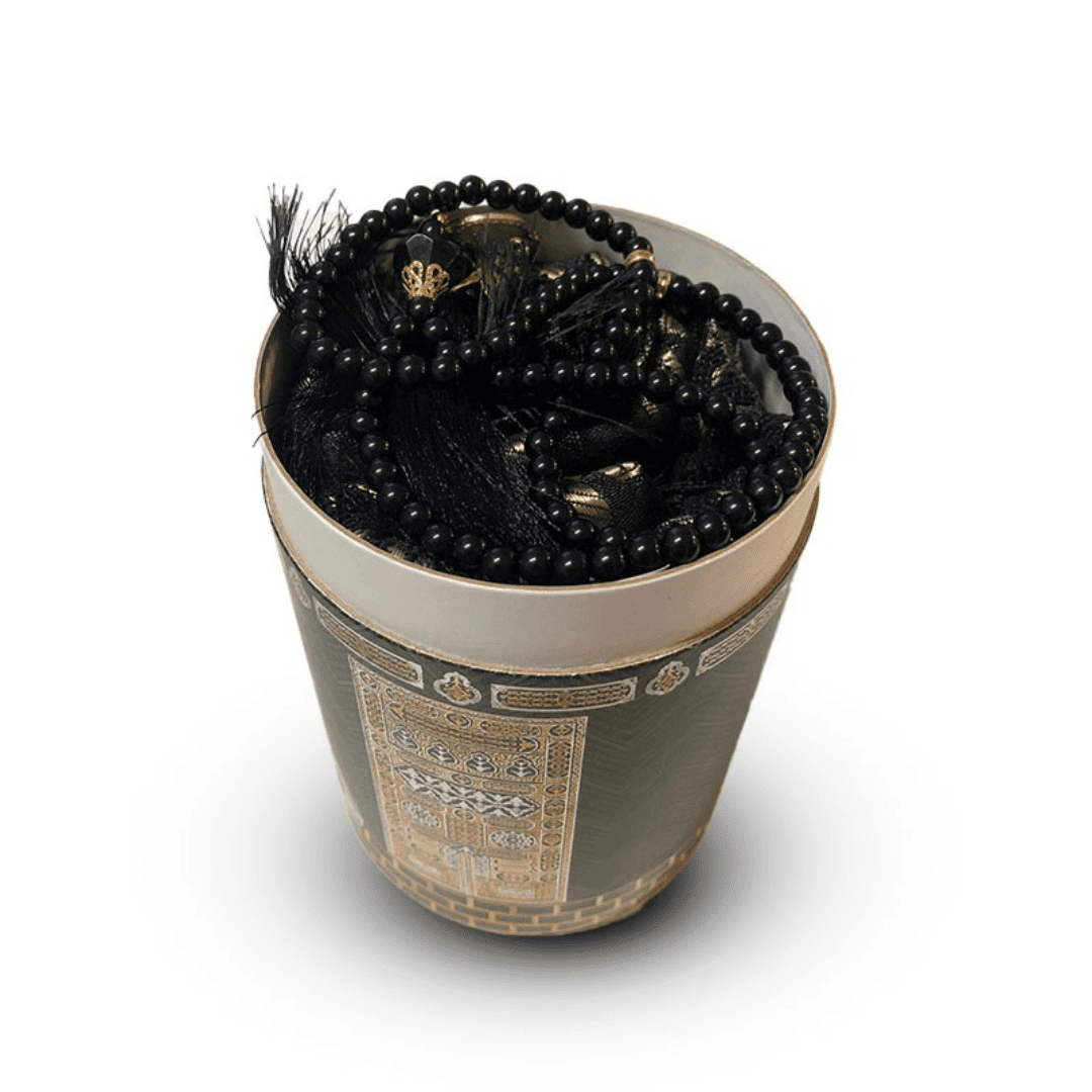 coffret-cadeau-priere-tapis-et-chapelet-de-luxe-boite-ronde-doree-kaaba (2) Coffret tapis de priere