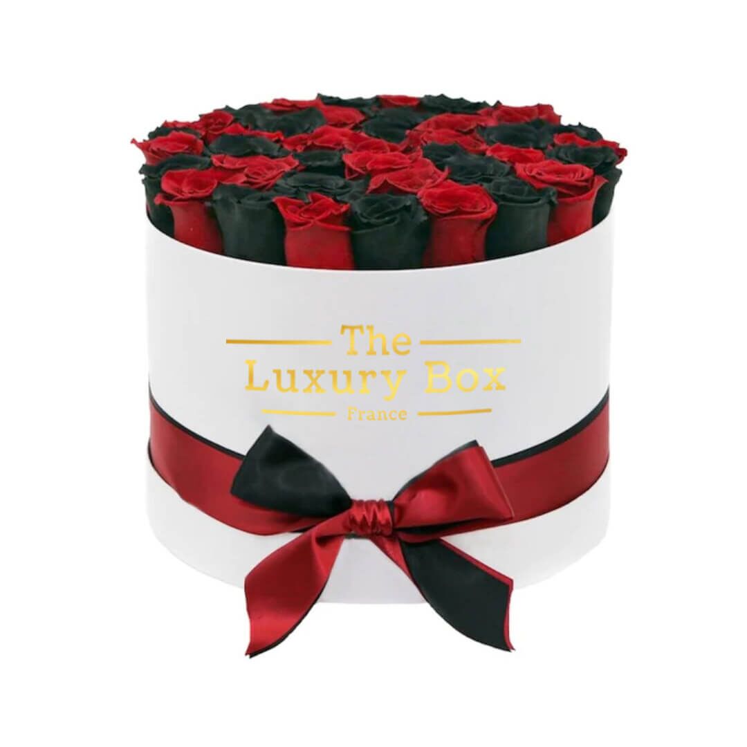 Cercle de roses éternelles - The Luxury Box (52) Commander/Acheter un coffret de roses éternelles noir et rouge