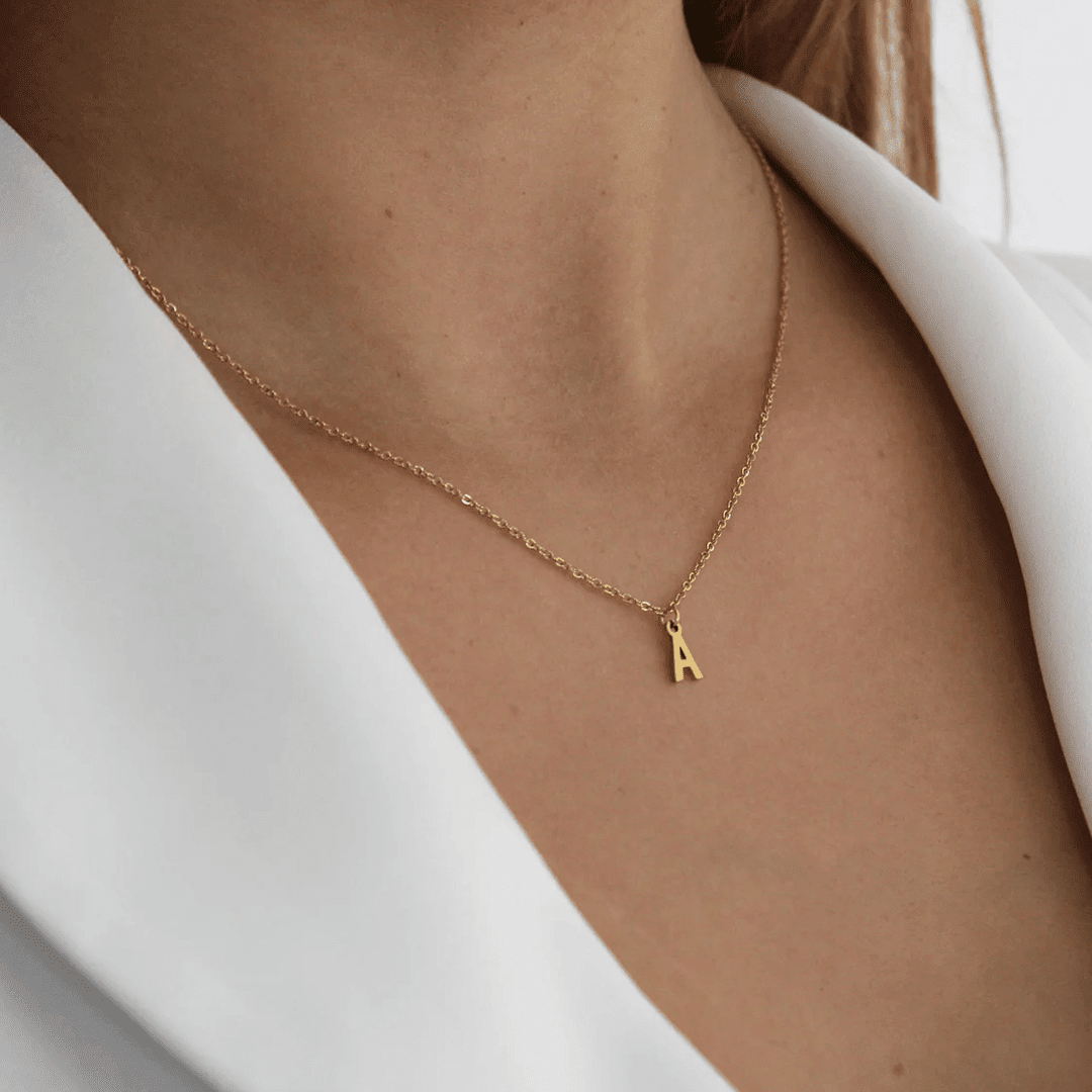 Lettre-Pendantif Lettre Pendantif | The Luxury Box