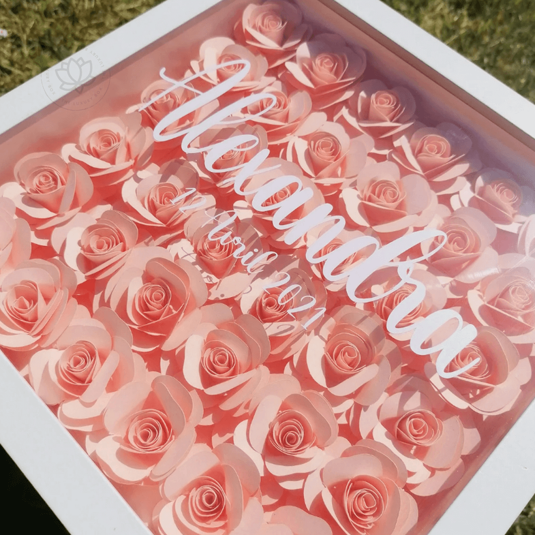 Cadre de fleurs (3) Cadre de fleurs 3 | The Luxury Box