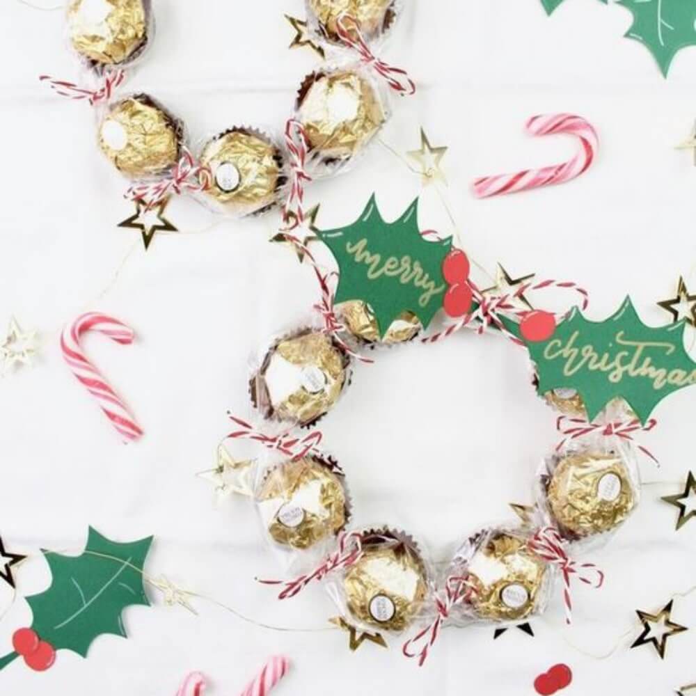 Guirlande de Chocolats (2) Guirlande de Chocolats 2 | The Luxury Box