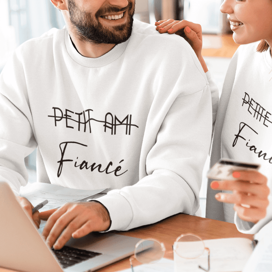 Pull-Couple-Fiances-2 Pull Couple Fiances 2 | The Luxury Box