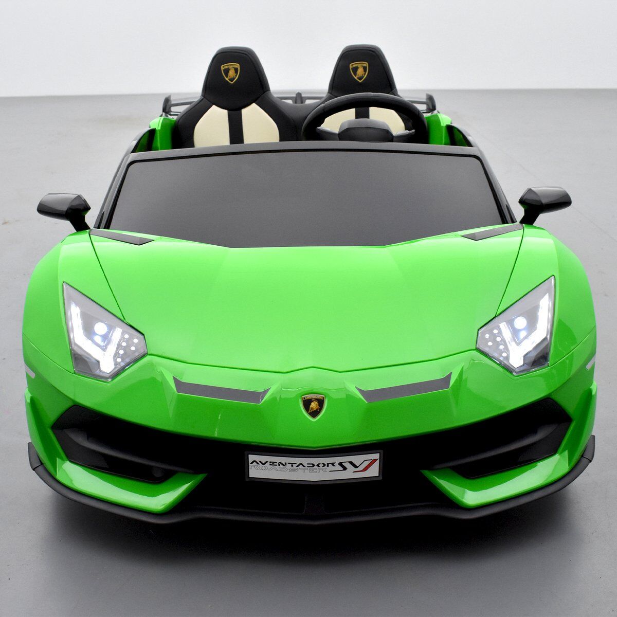 Lamborghini (10) Lamborghini 10 | The Luxury Box