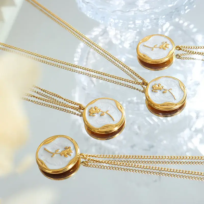 Romantique-Rose-Acier-Au-Titane-Collier-mail-Acier-Inoxydable-Colliers (1) Romantique Rose Acier Au Titane Collier mail Acier Inoxydable Colliers 1 | The Luxury Box